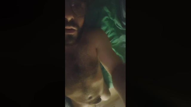 2horny2gay  20-03-2022